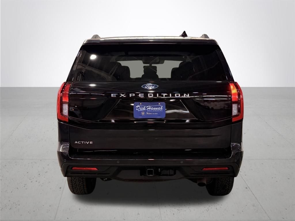 Used 2025 Gray Metallic Ford Active image 10
