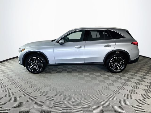 New 2027 Cirrus Silver Metallic Mercedes-Benz GLC 300 image 35