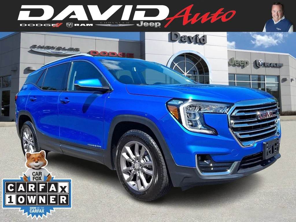 2024 GMC Terrain SLT AWD's photo