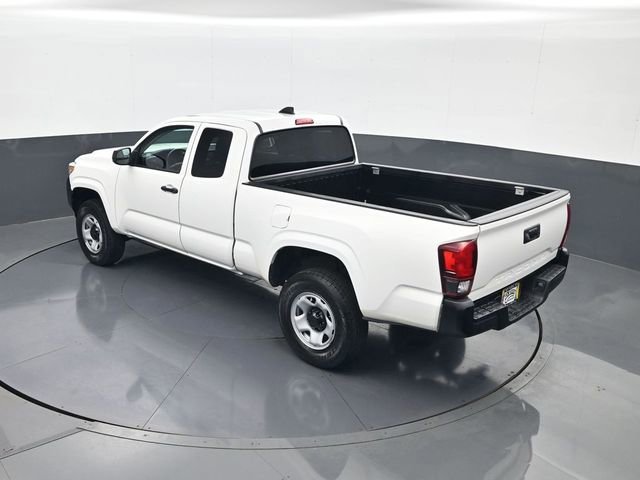 Used 2021 White Toyota SR image 18