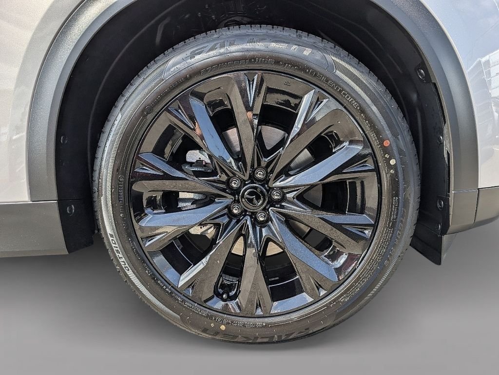 2026 Mazda CX-90 Premium Package - Photo 28