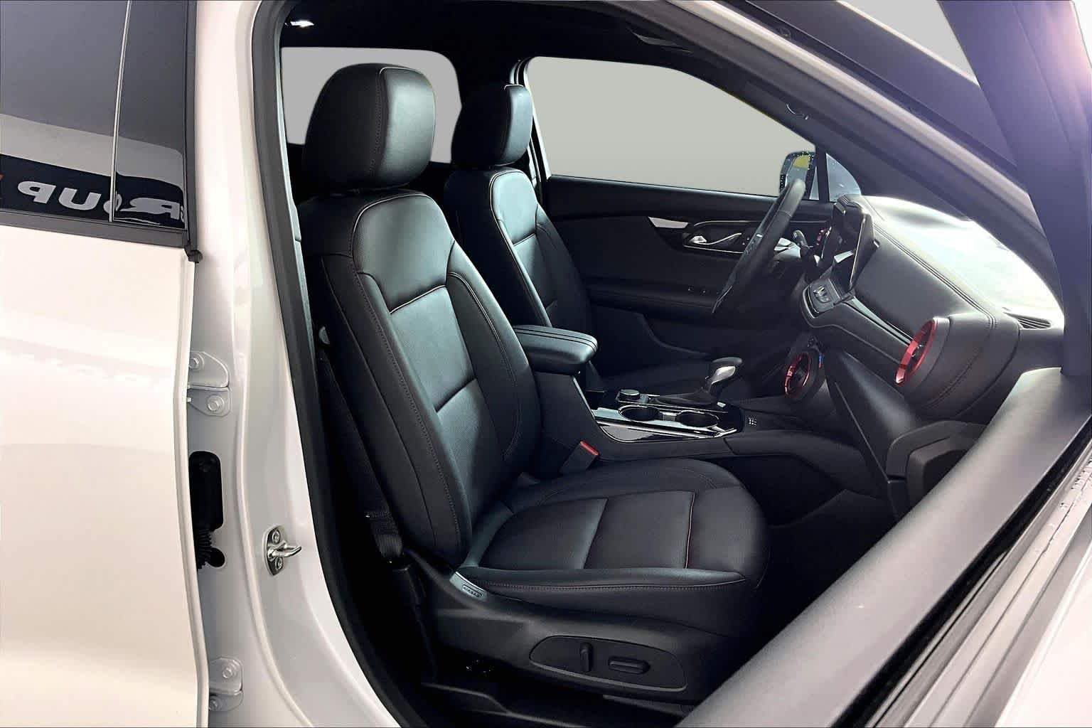 2025 Chevrolet Blazer RS - Photo 9