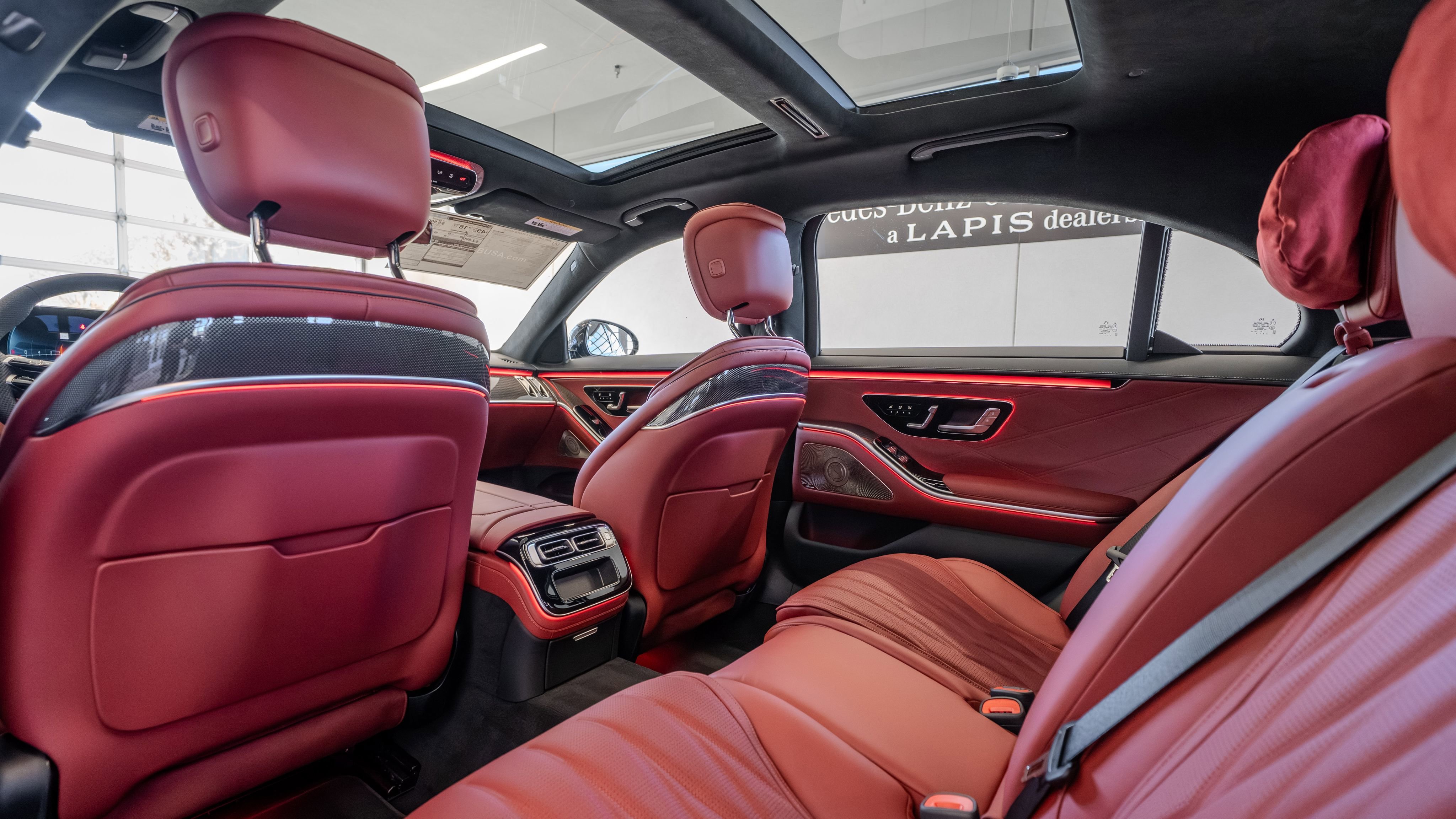 New 2026 MANUFAKTUR Moonlight White Metallic Mercedes-Benz S 63 E AMG® image 62
