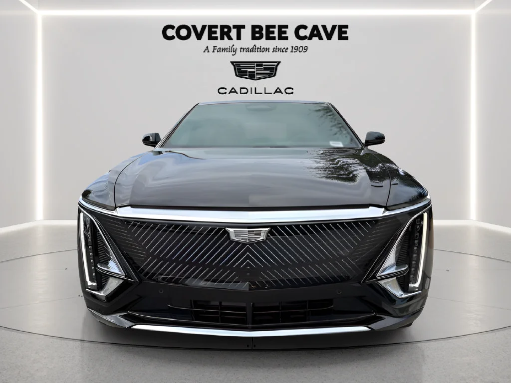 2027 Cadillac LYRIQ Luxury - Photo 2