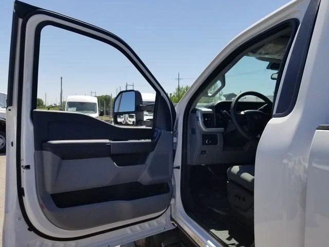 New 2026 White Ford XLT image 14