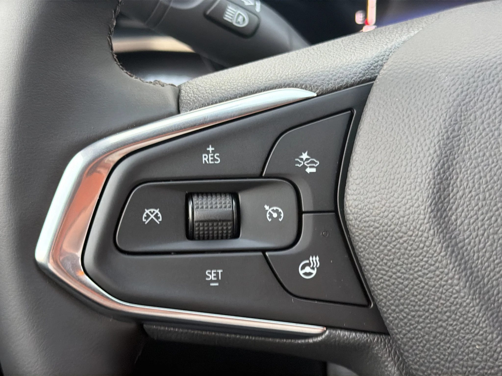 New 2026 Sterling Gray Metallic Chevrolet ACTIV image 24