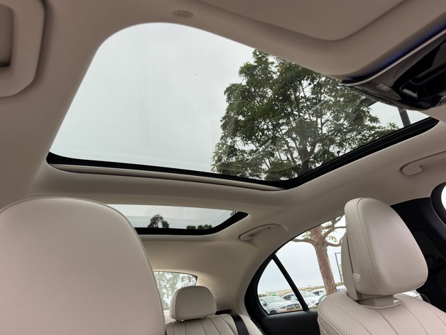New 2027 Verde Silver Metallic Mercedes-Benz E 350 image 3
