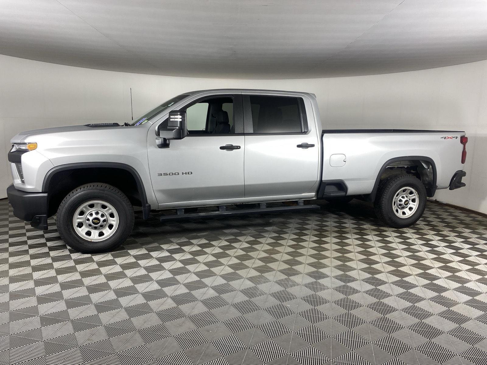 Used 2022 Silver Ice Metallic Chevrolet Work Truck image 4