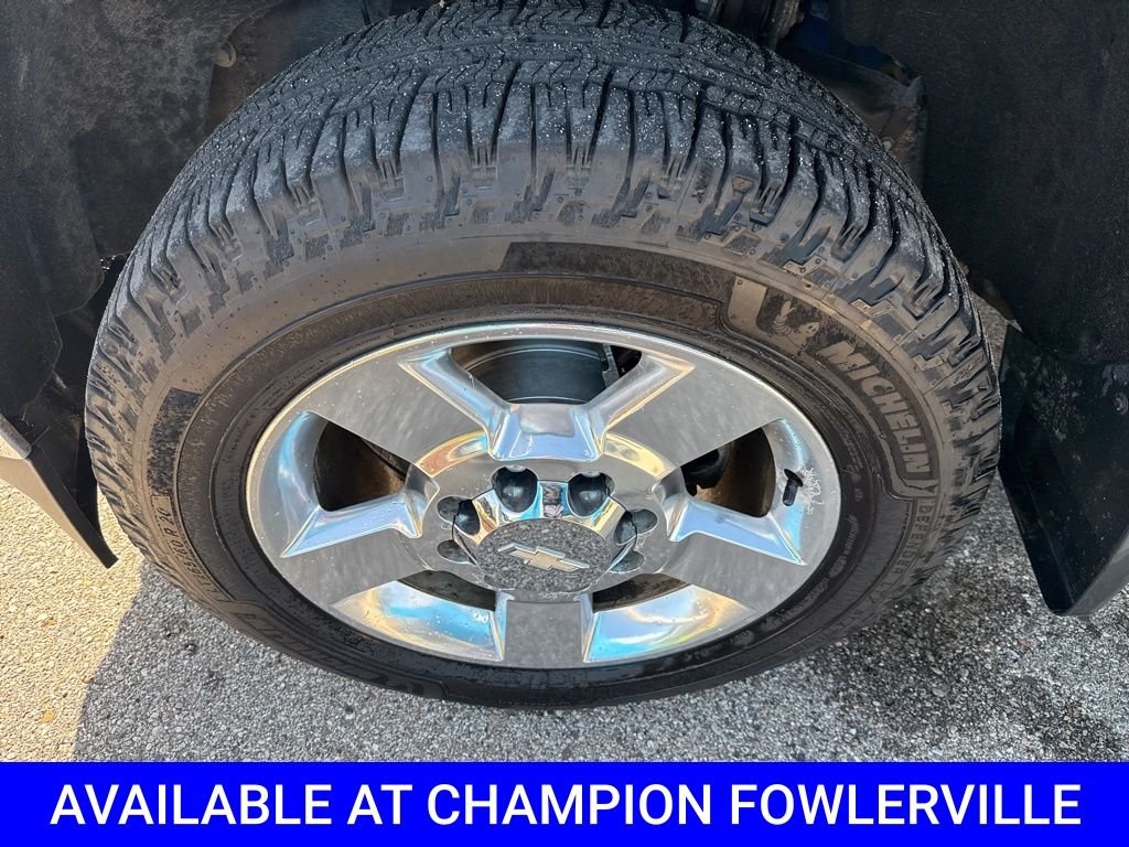 Used 2018 Purple Chevrolet LT image 11