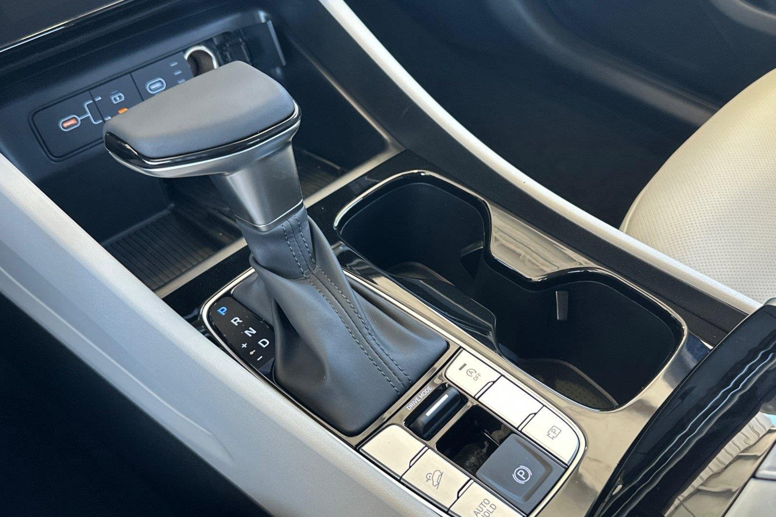 New 2026 Ecotronic Gray Hyundai SEL Premium FWD image 50