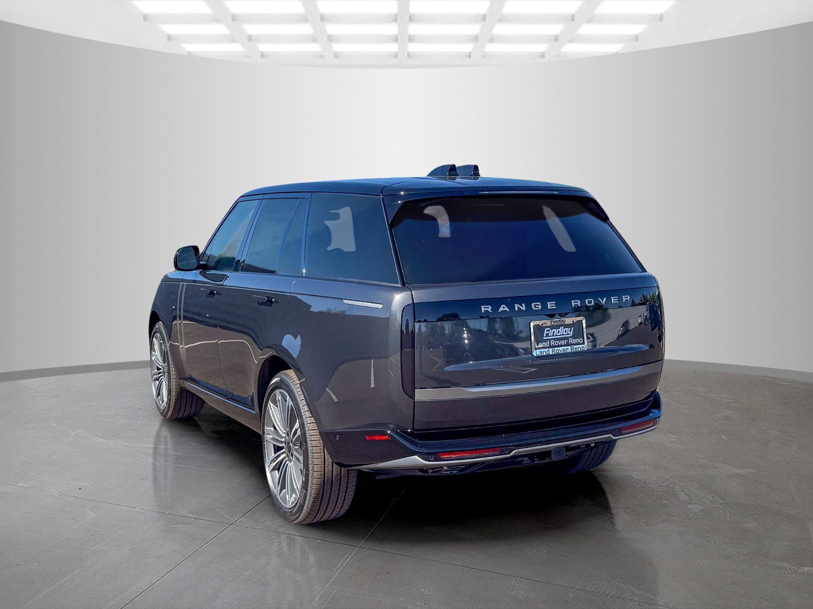 New 2026 Carpathian Grey Land Rover SE image 3