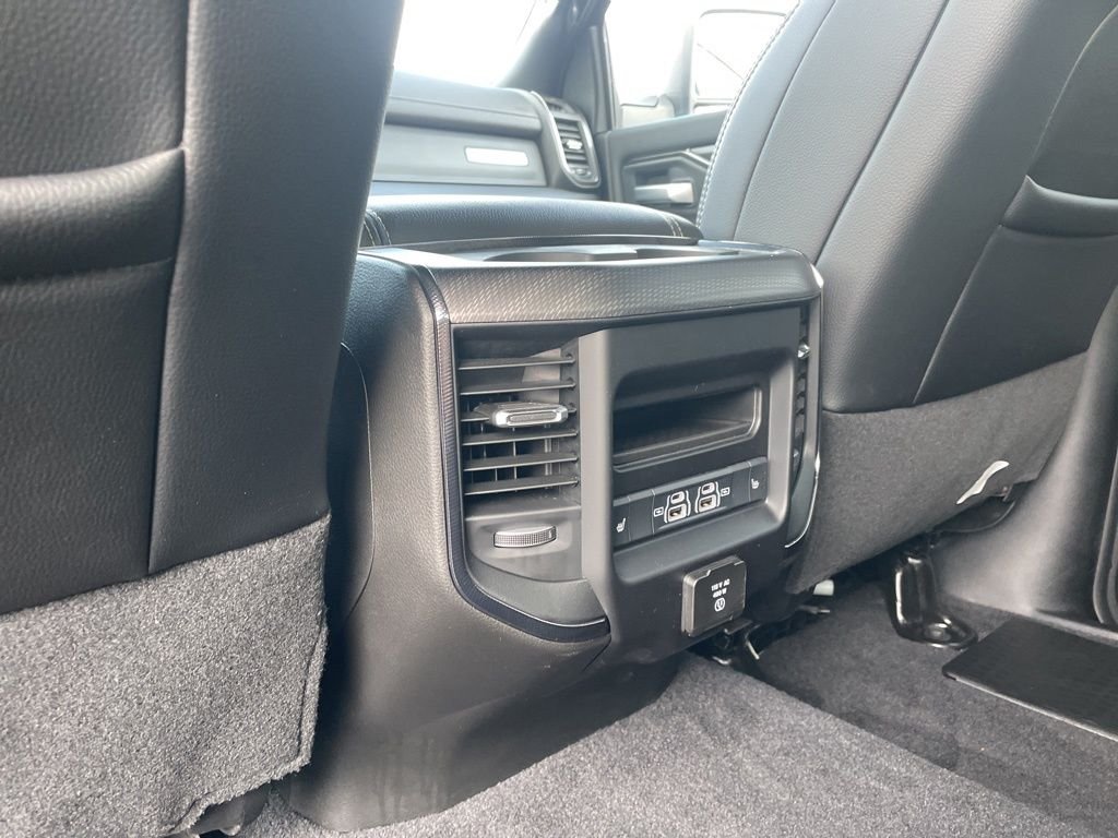 2025 RAM 2500 Rebel - Photo 33