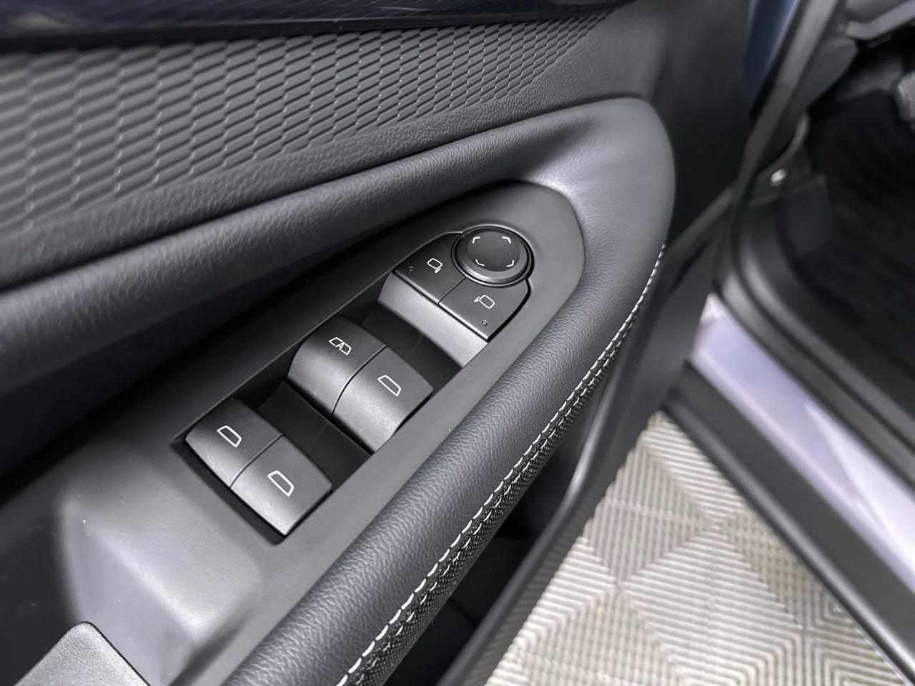 2026 Chevrolet Blazer EV LT - Photo 110