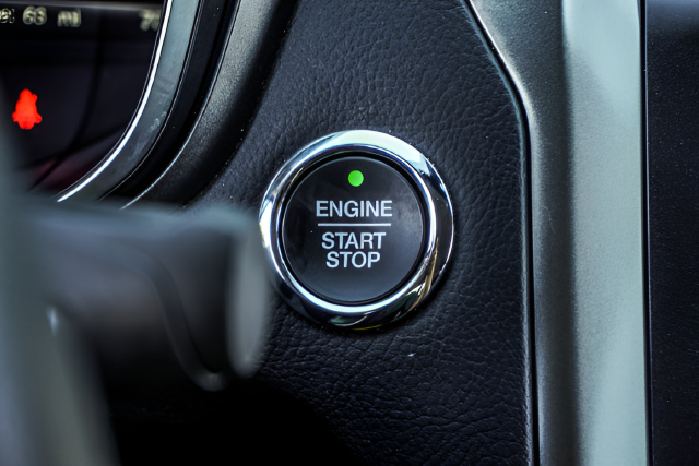 Used 2019 Blue Ford SEL image 18