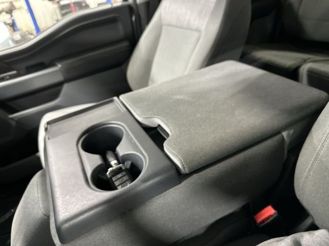 Certified Used 2022 Silver Ford XLT image 26
