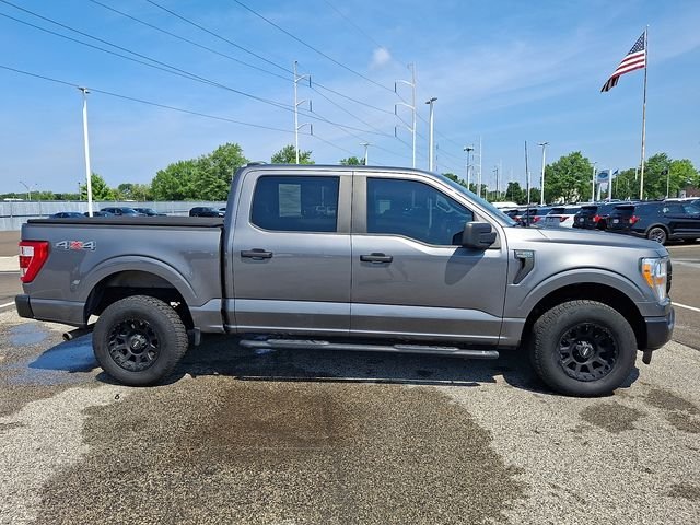 Certified Used 2022 Gray Metallic Ford XL image 7