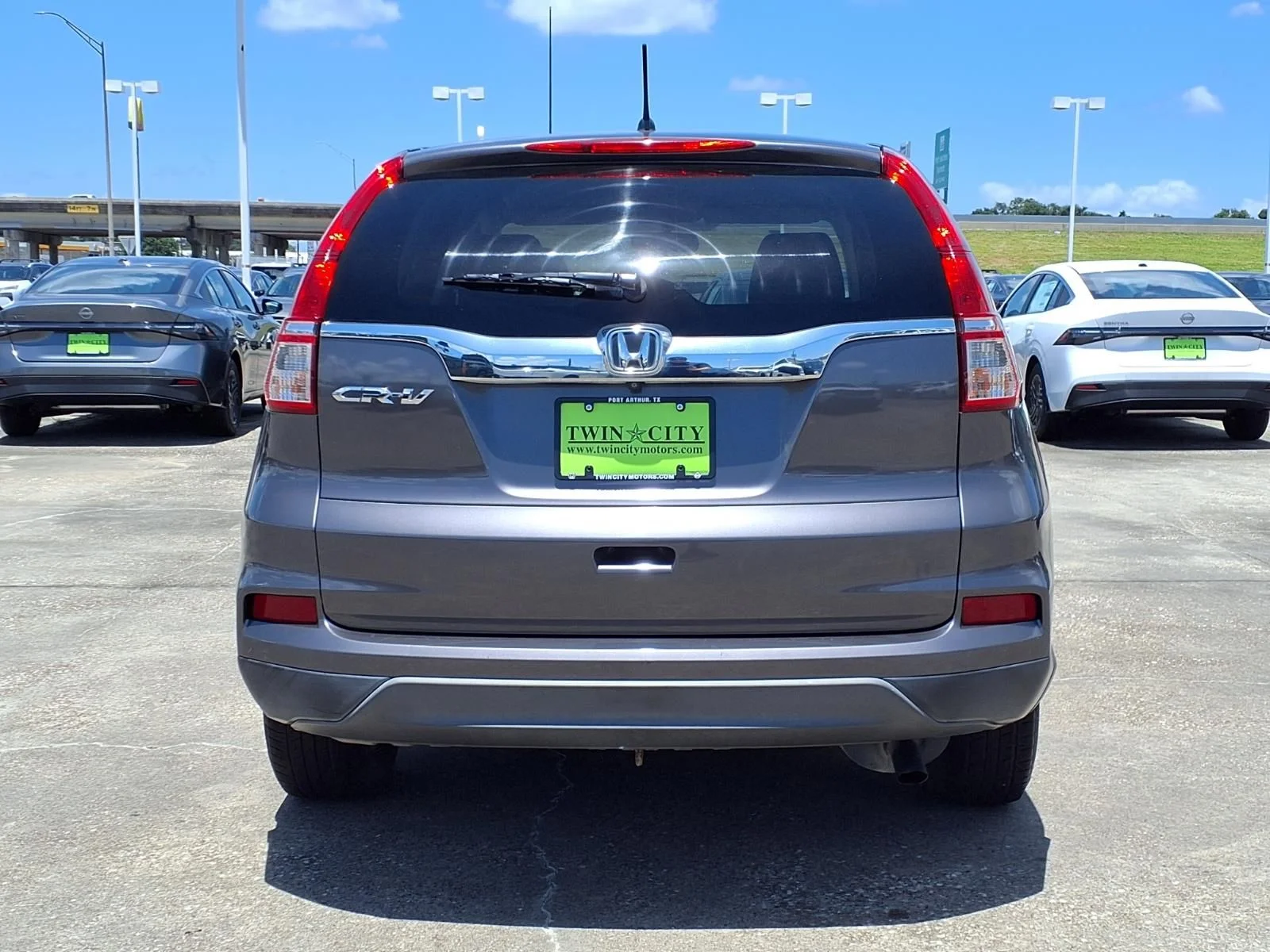 Used 2016 Gray Honda SE image 4