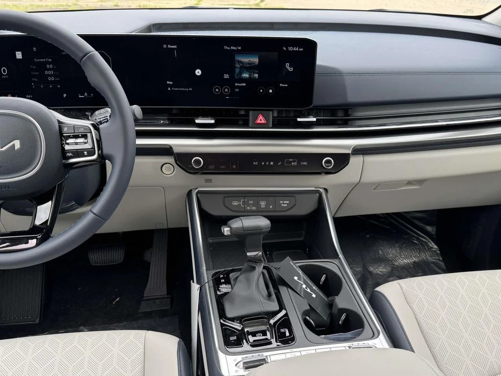 New 2026 Gray Kia SX image 3