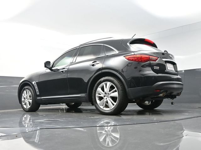 Used 2016 Black INFINITI Base image 53