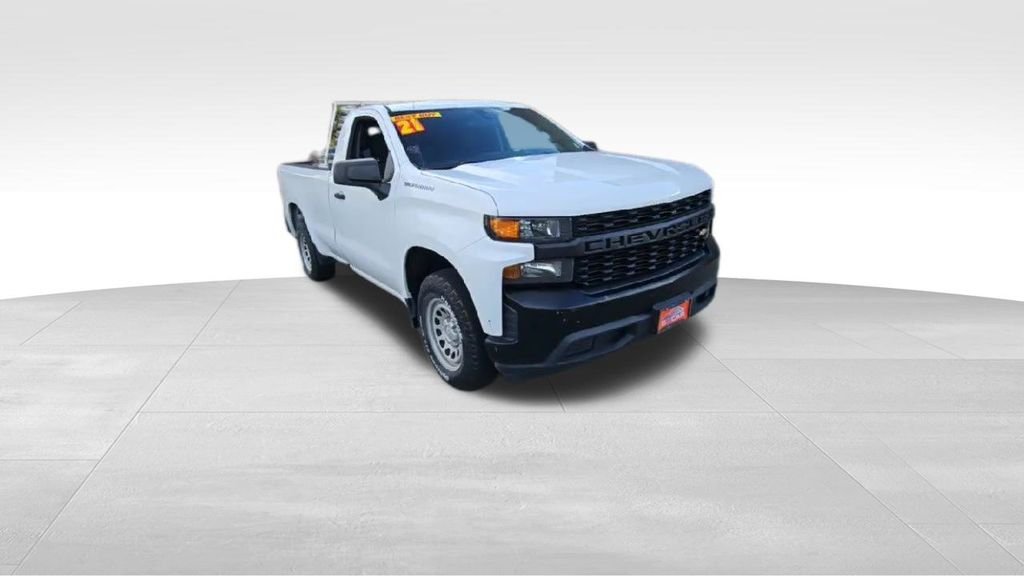 2021 Chevrolet Silverado 1500 photo 2