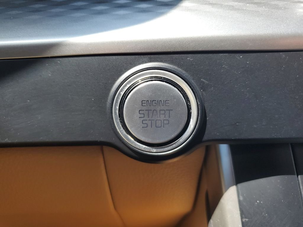 Used 2024 White Kia LX image 27