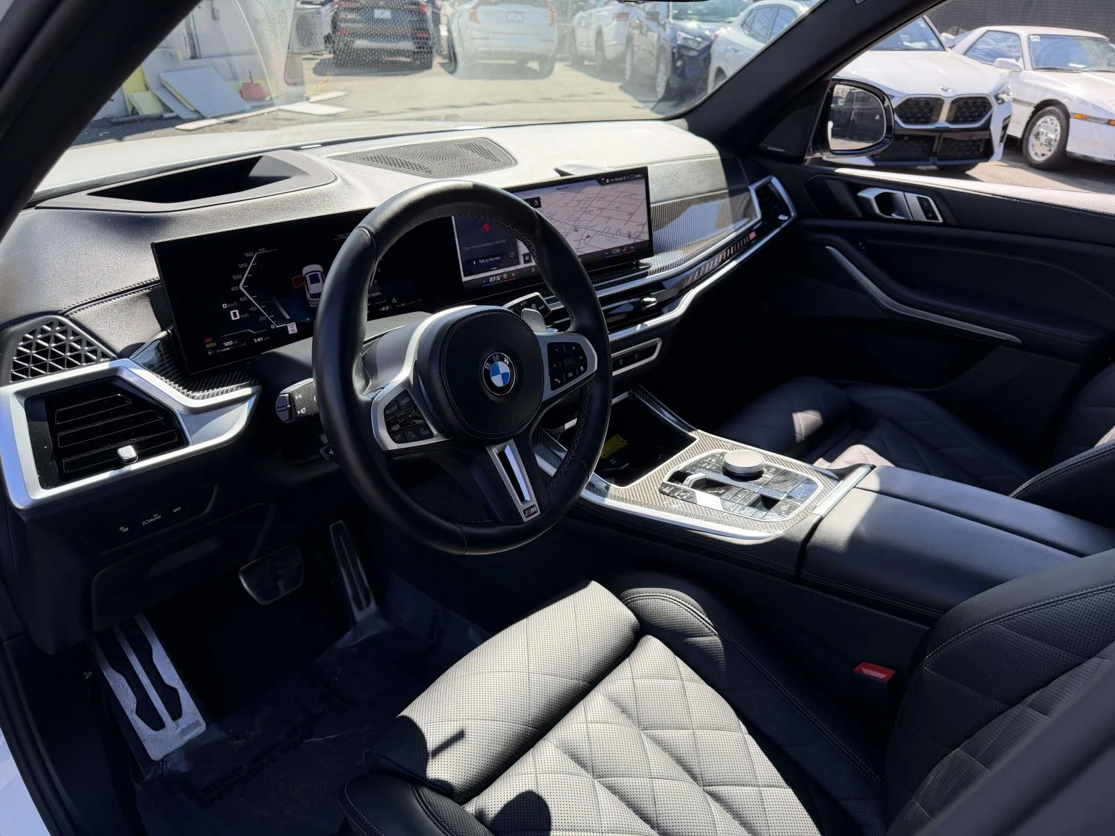 Used 2026 White BMW M60i image 26