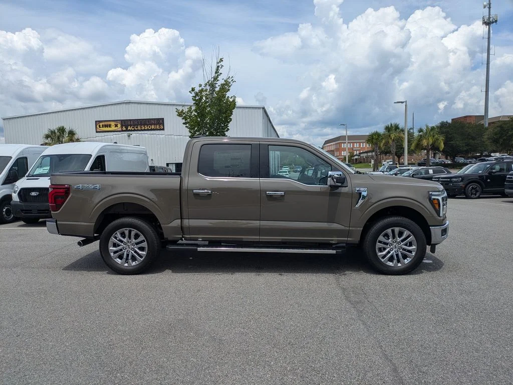 New 2026 Marsh Gray Ford Lariat image 3