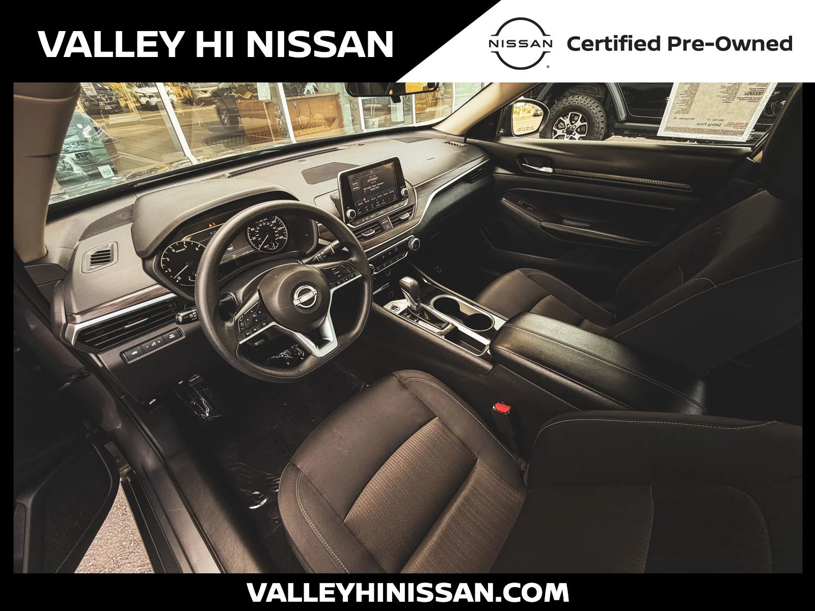 2024 Nissan Altima SV - Photo 14