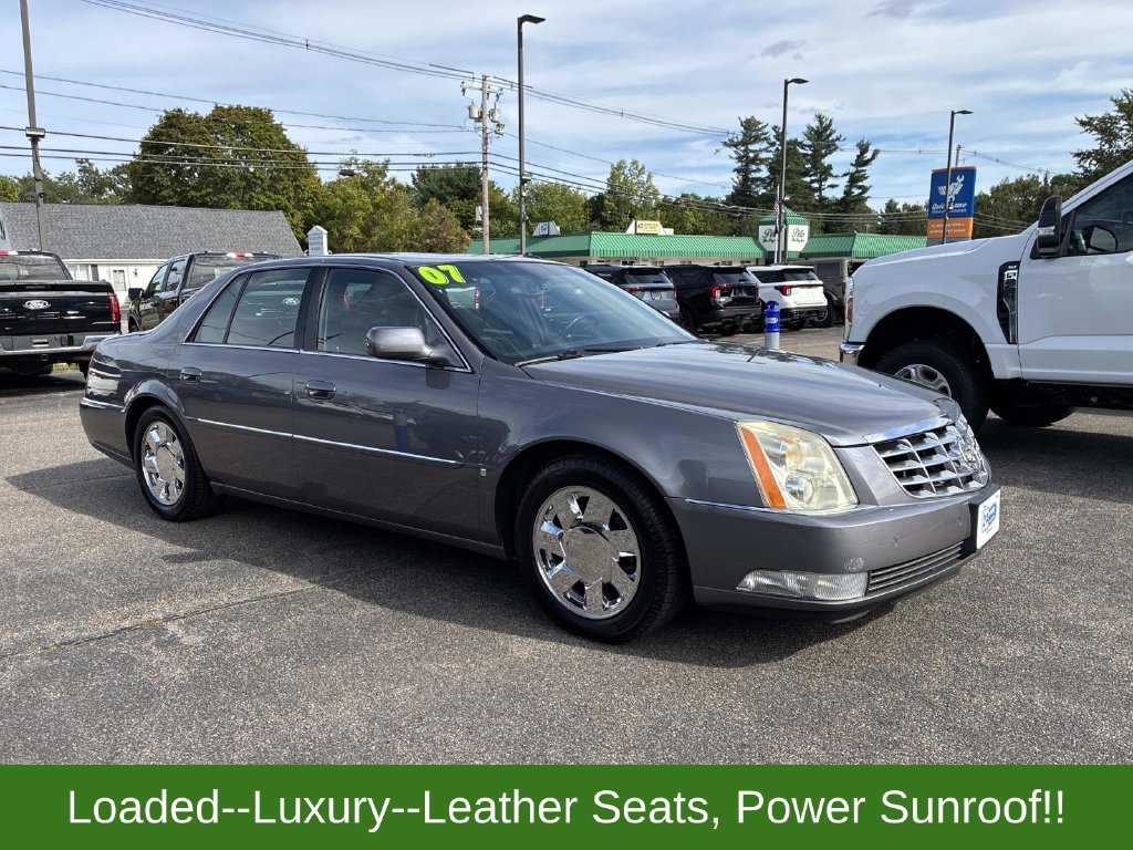 Used 2007 Gray Cadillac Luxury I image 3