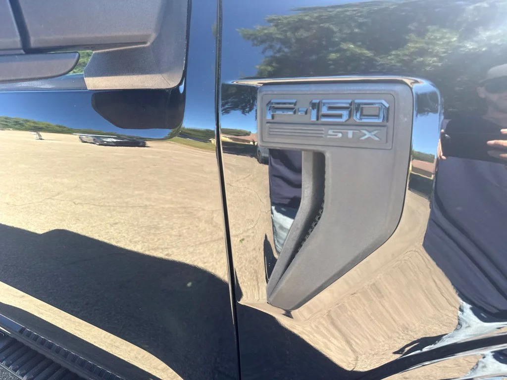 Used 2023  Ford XL image 35