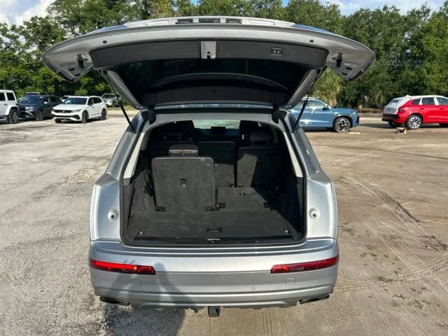 Used 2019 Silver Metallic Audi Prestige image 8