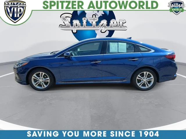 Used 2018 Blue Hyundai Sport image 6