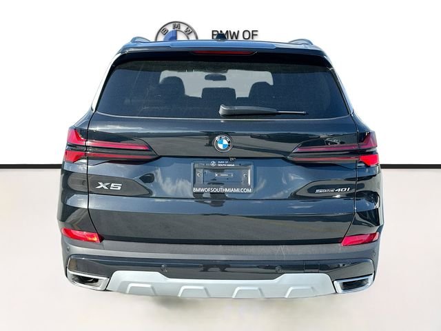 New 2026 Black BMW sDrive40i image 5