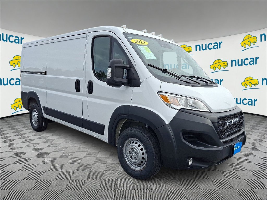 Used 2025 White Ram Base image 1
