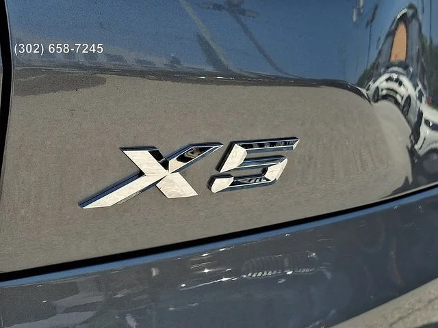 New 2026 Skyscraper Grey Metallic BMW xDrive40i image 21
