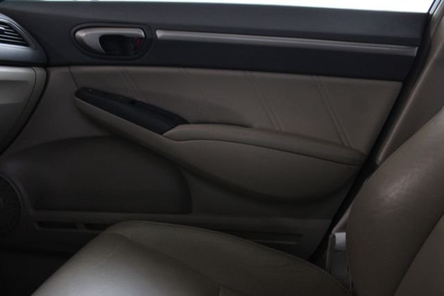 Used 2010 Gray Honda Hybrid image 16