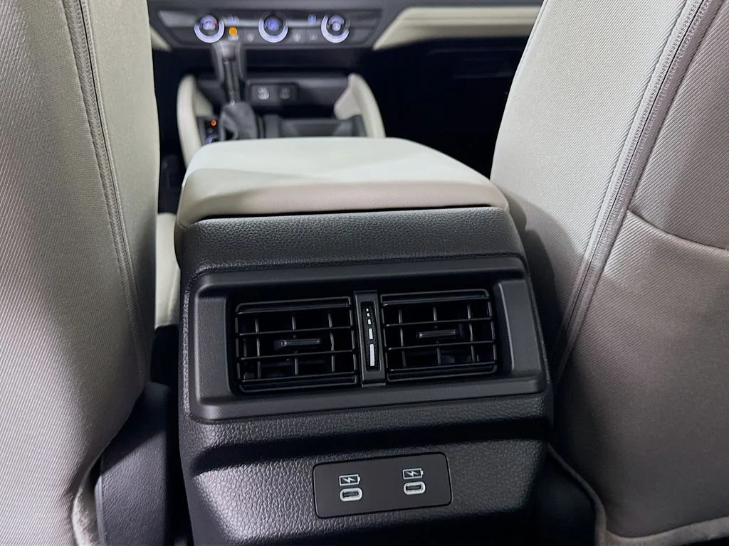 New 2026 Platinum White Pearl Honda LX image 34