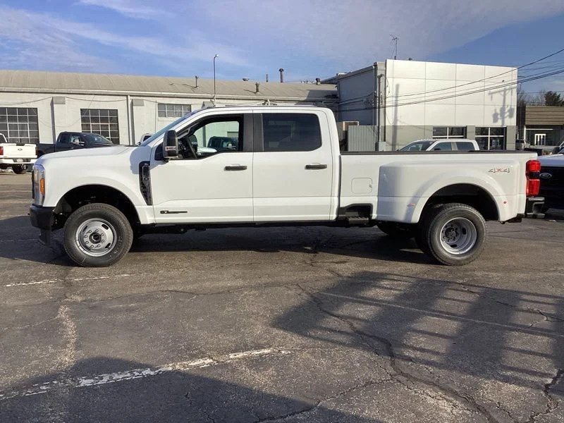 New 2026 White Ford XL image 5