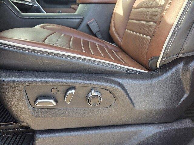 Used 2025 Sterling Metallic GMC Denali Ultimate image 12