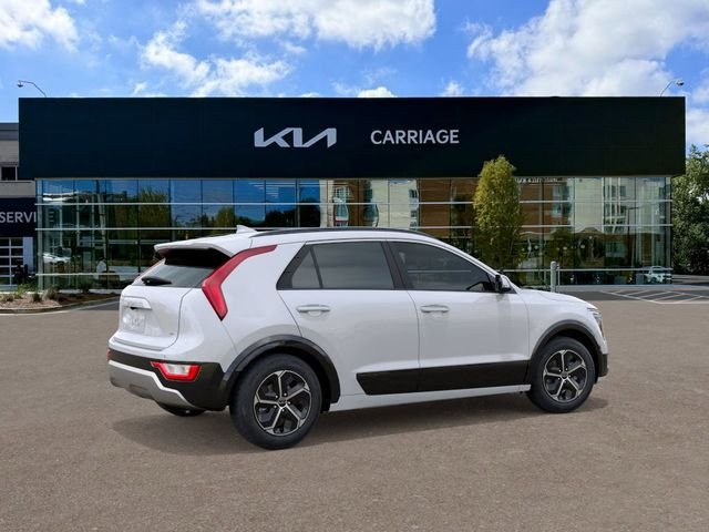 2025 Kia Niro SX - Photo 6