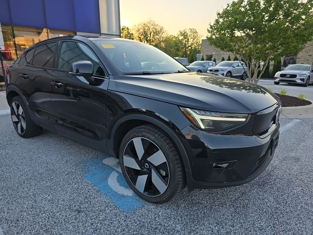 2023 Volvo C40 P8 Recharge Ultimate AWD's photo