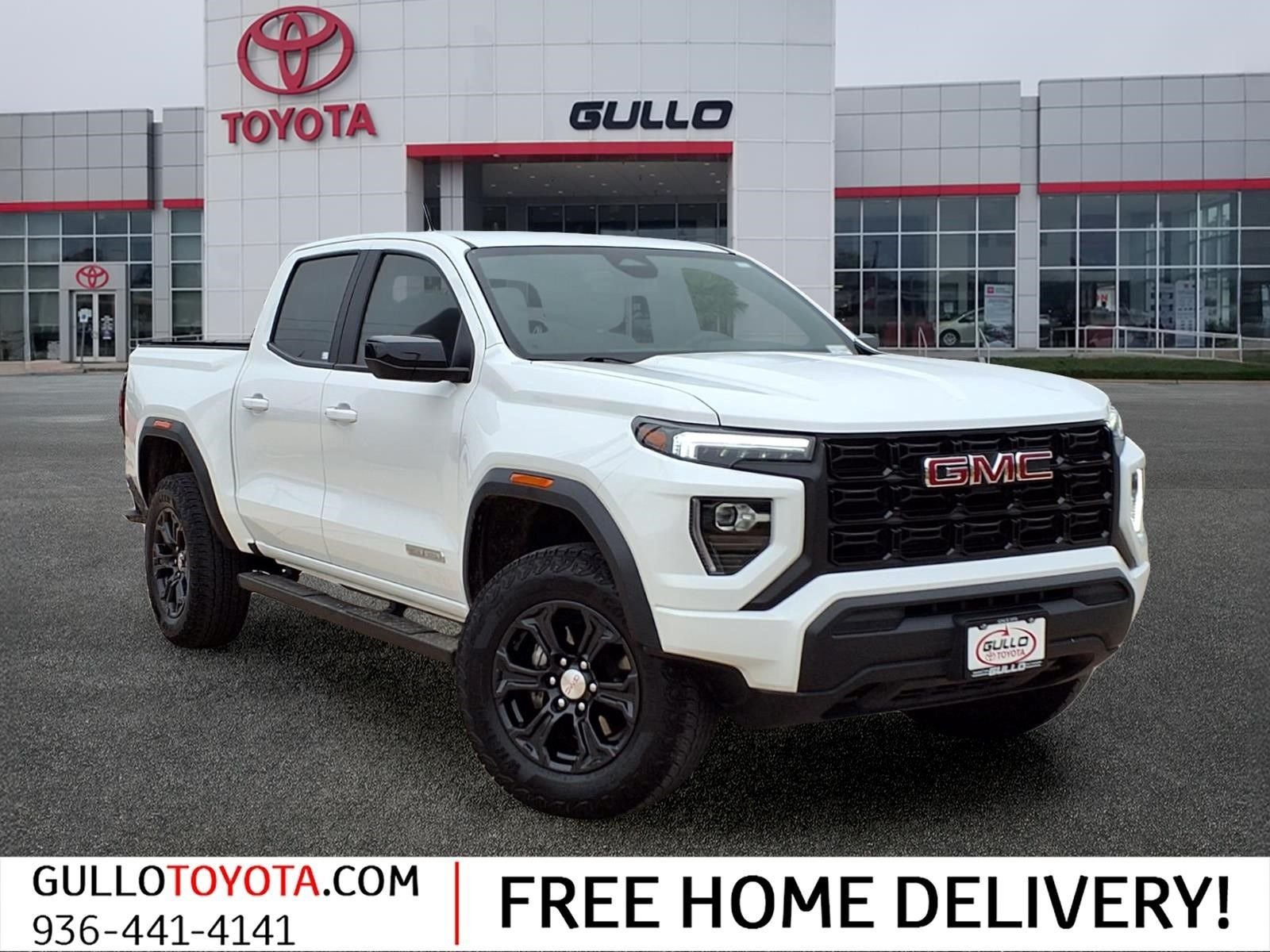 2024 GMC Canyon 2WD Elevation Crew Cab Short Box's photo