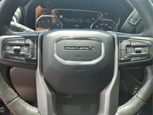 Used 2022 Pacific Blue Metallic GMC Denali image 12