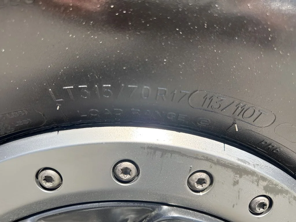 Used 2022 Silver Ford Raptor image 38