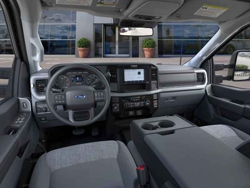 New 2026 Agate Black Metallic Ford XLT image 34