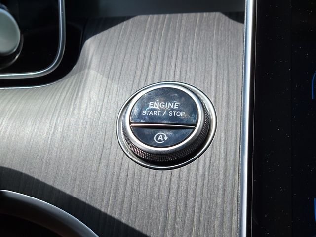 Used 2026 Blue Mercedes-Benz C 300 image 23
