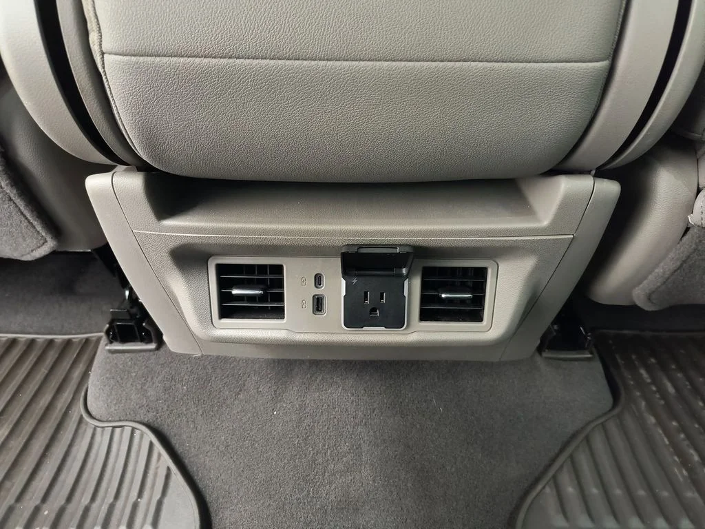 Used 2024 Summit White Chevrolet LTZ image 22