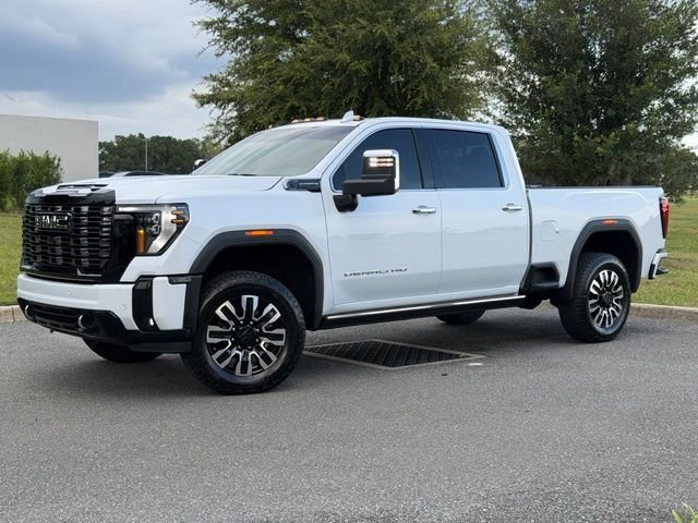 Used 2026 White GMC Denali Ultimate image 3