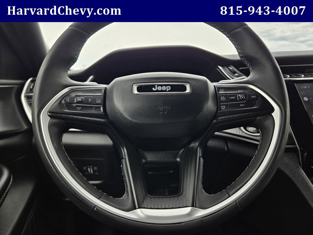 Used 2023 Black Jeep Altitude 4x4 image 16