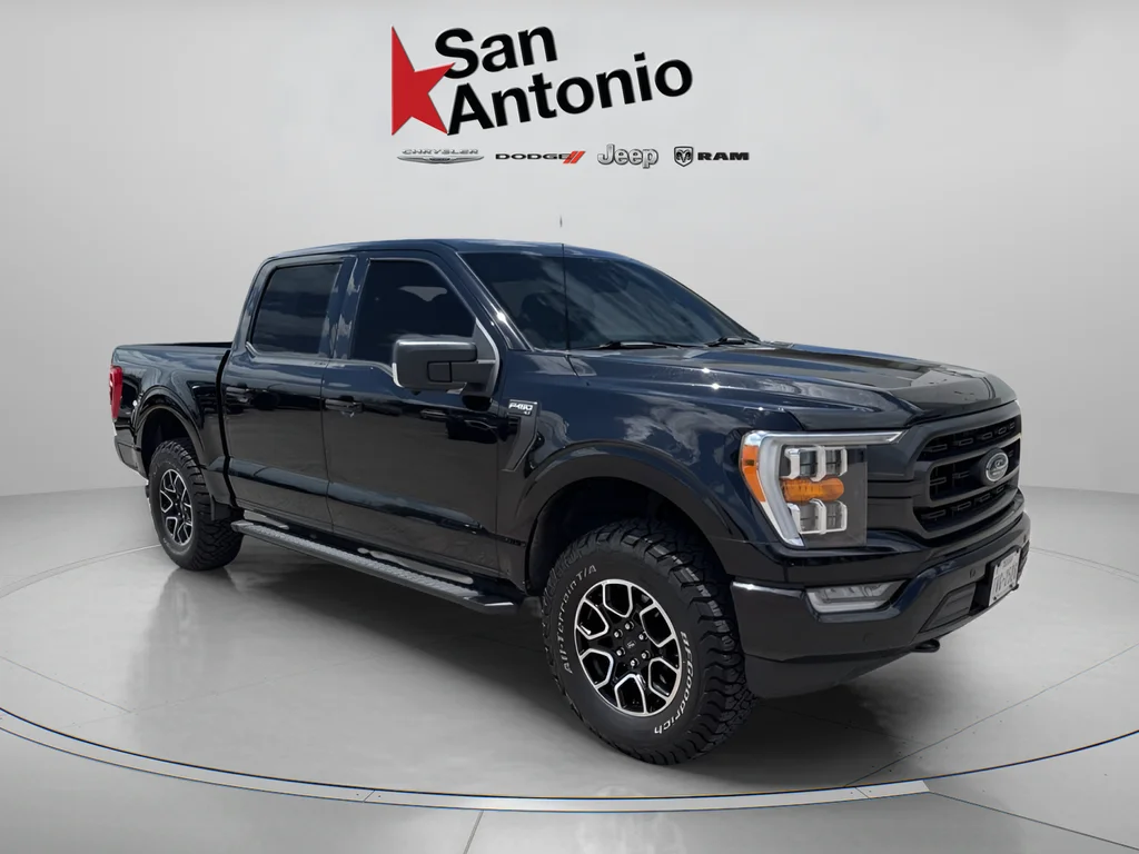 2022 Ford F-150 XLT 4x4 SuperCrew 5-1/2 Box's photo